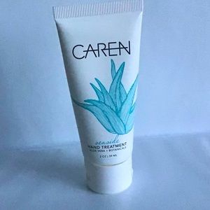 Caren Seaside Hand Treatment